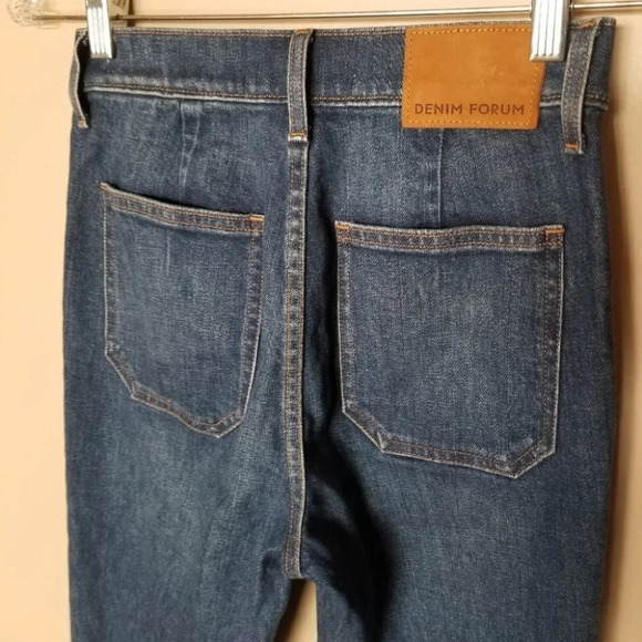 aritzia denim forum the just peachy straight - Picture 4 of 13